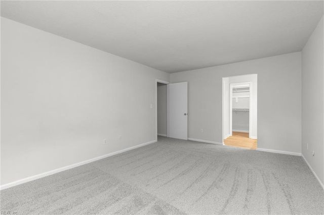 957 Lord Dunmore DR, Virginia Beach, VA 23464