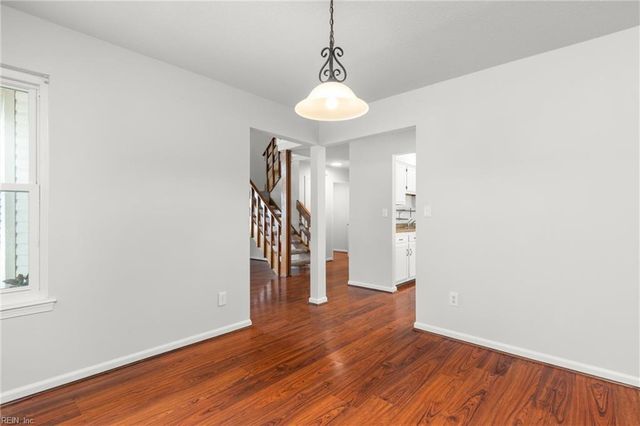 957 Lord Dunmore DR, Virginia Beach, VA 23464