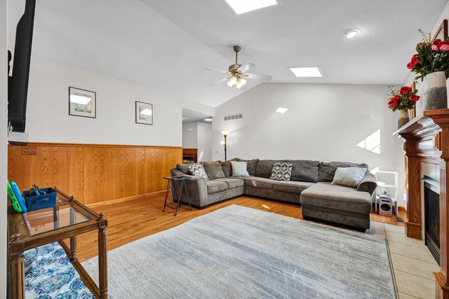 1829 Derek Drive, Normal, IL 61761