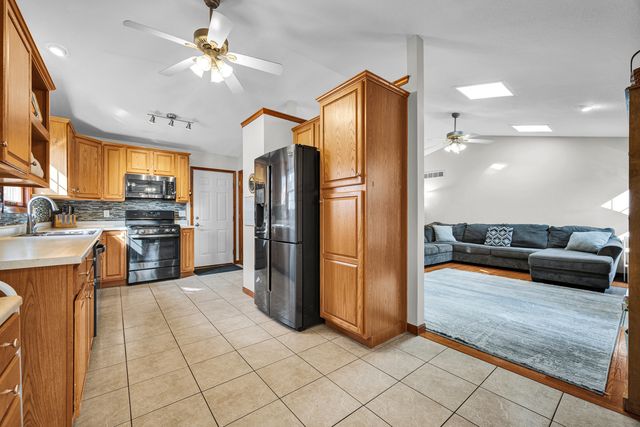 1829 Derek Drive, Normal, IL 61761