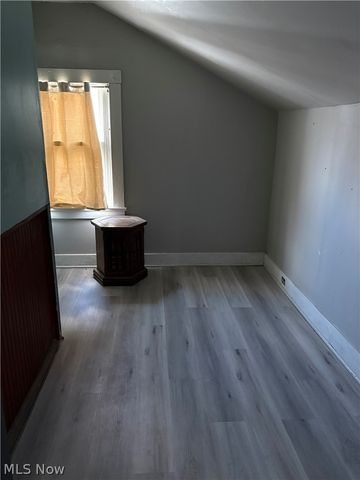 320 E Auburndale Avenue, Youngstown, OH 44507