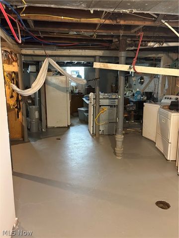 320 E Auburndale Avenue, Youngstown, OH 44507