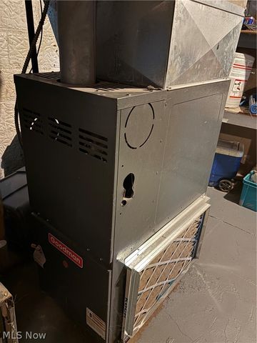 320 E Auburndale Avenue, Youngstown, OH 44507