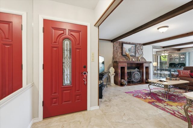 846 Highland Village Road, Highland Village, TX 75077