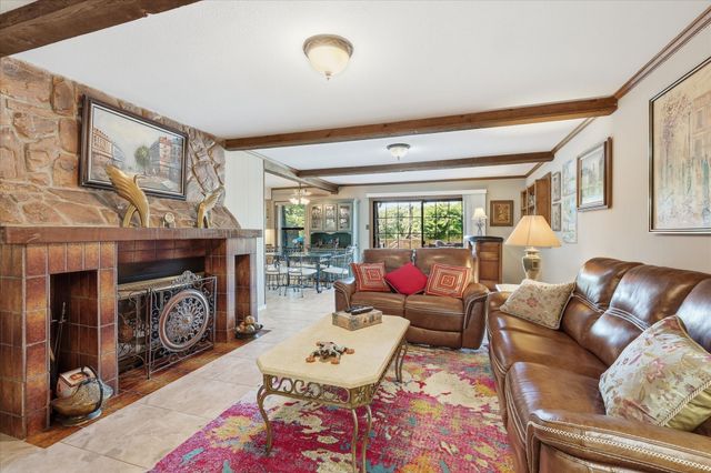 846 Highland Village Road, Highland Village, TX 75077