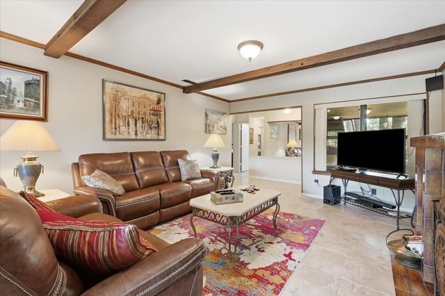 846 Highland Village Road, Highland Village, TX 75077