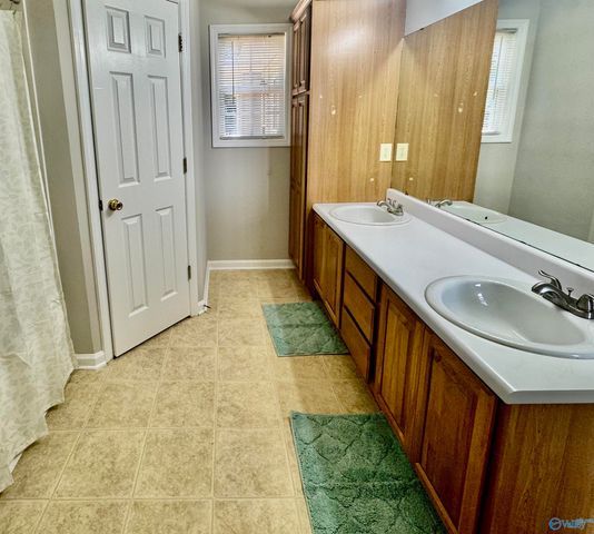 3480 Winchester Road, New Market, AL 35761