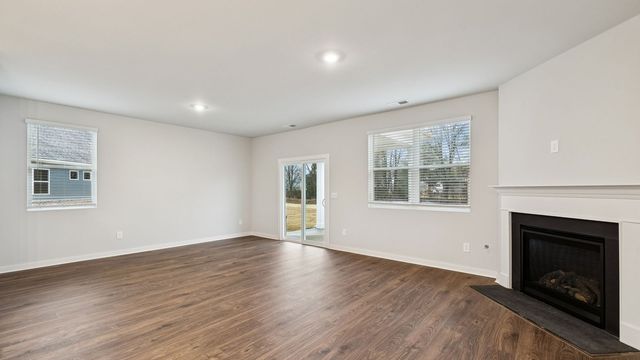 424 Wild Iris Way, Spring Hill, TN 37174