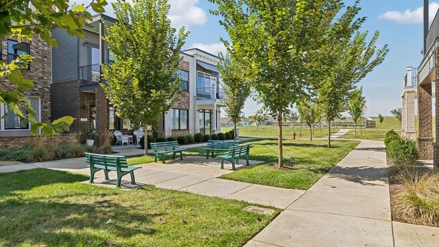 424 Wild Iris Way, Spring Hill, TN 37174