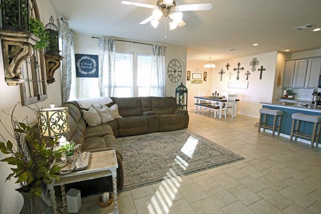 13346 Pecan Trails Drive, Santa Fe, TX 77510