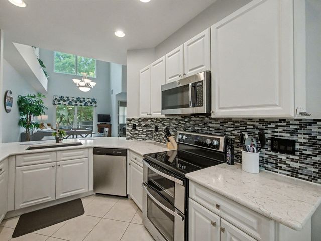 8111 Carnoustie Place, Port St. Lucie, Port St Lucie, FL 34986