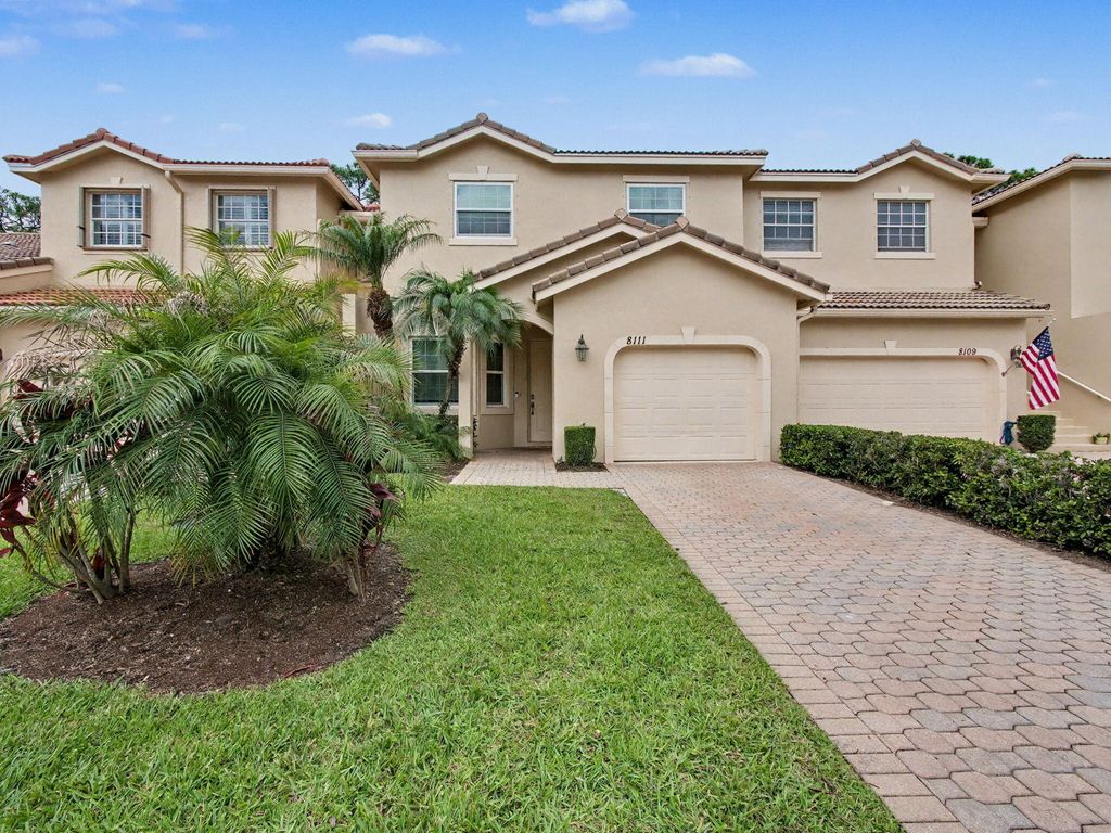 8111 Carnoustie Place, Port St. Lucie, Port St Lucie, FL 34986