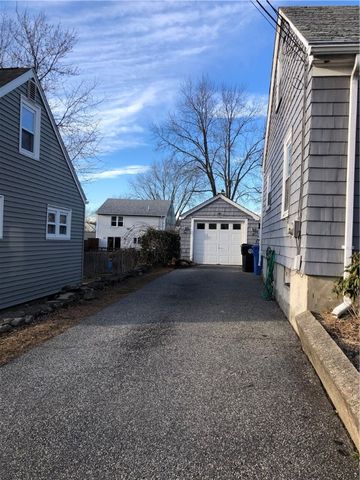 27 Norman Street, Cumberland, RI 02864