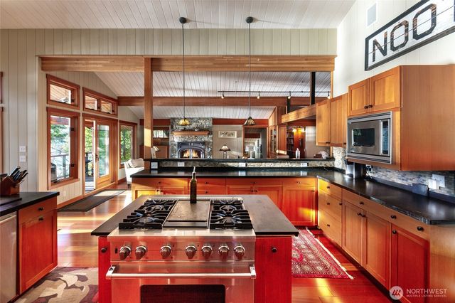 3 Brown Island, Friday Harbor, WA 98250