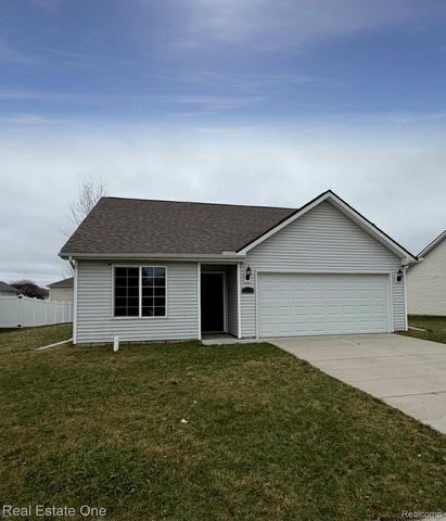 2249 Legacy Drive, Burton, MI 48519
