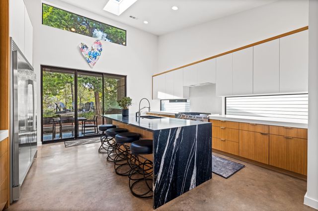8020 Forest Trail, Dallas, TX 75238
