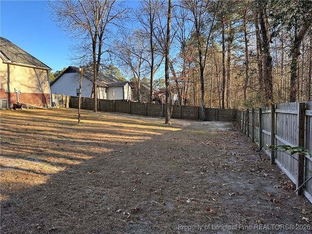 111 Hensdale Road, Raeford, NC 28376