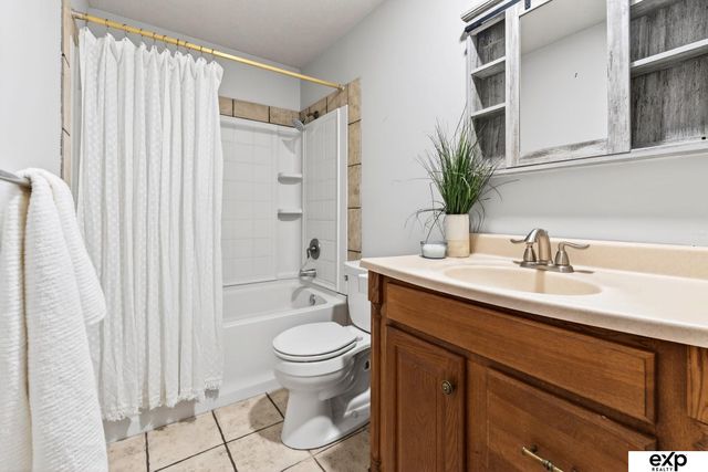 14906 Willow Creek Drive, Omaha, NE 68138