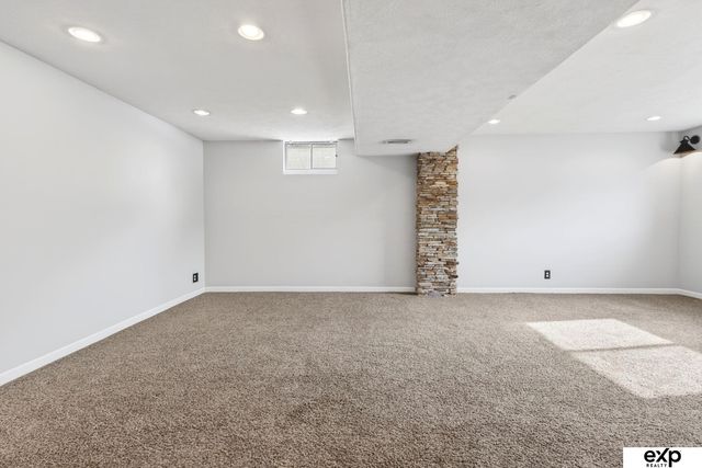 14906 Willow Creek Drive, Omaha, NE 68138