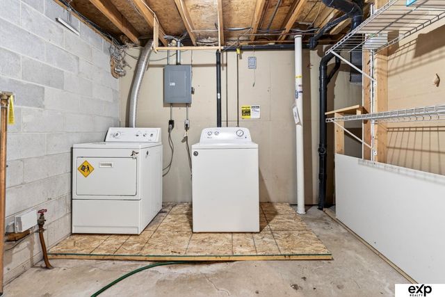 14906 Willow Creek Drive, Omaha, NE 68138