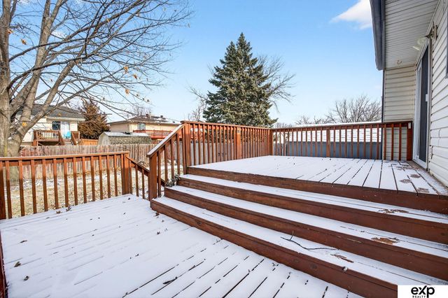 14906 Willow Creek Drive, Omaha, NE 68138