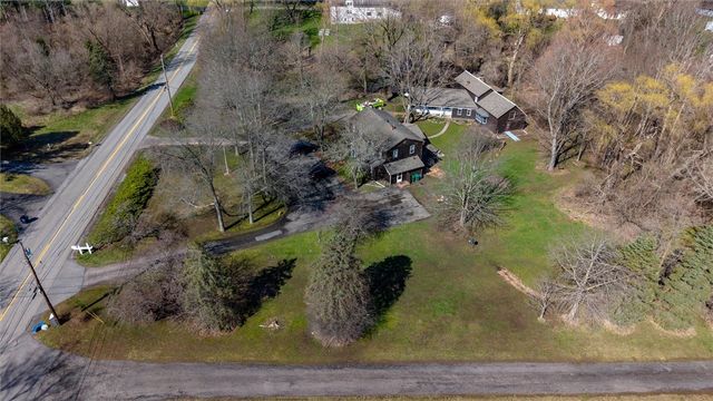 1559 Paddy Lane, Macedon, NY 14502