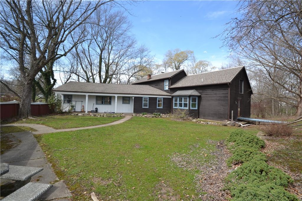 1559 Paddy Lane, Macedon, NY 14502
