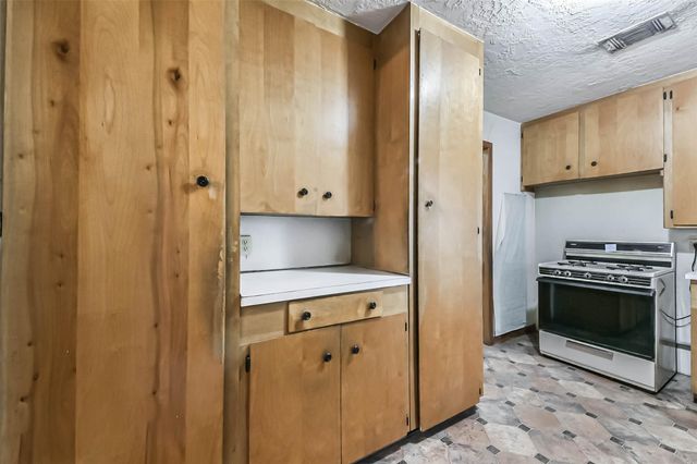 617 Harkness Street, Houston, TX 77076