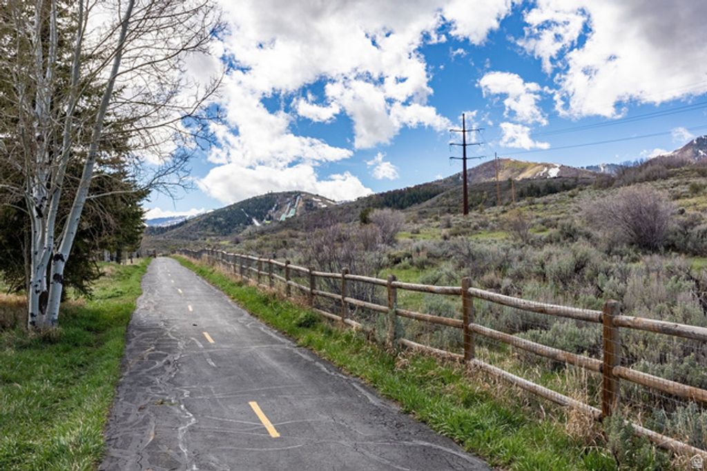 6605 OVERLAND DR #208, Park City, UT 84098 — photo 4