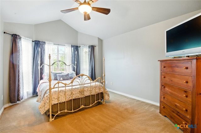 148 Rogues Hollow, Seguin, TX 78155