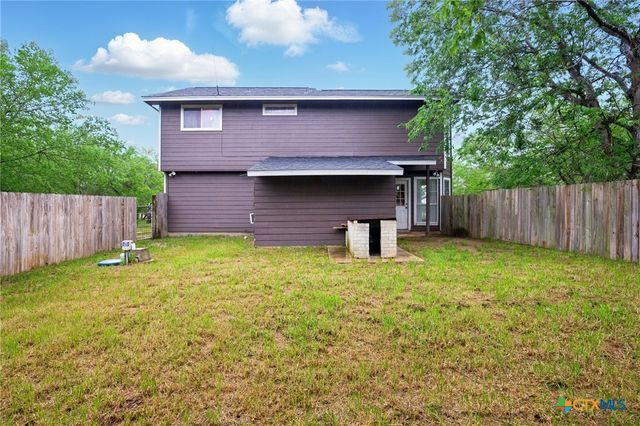 148 Rogues Hollow, Seguin, TX 78155