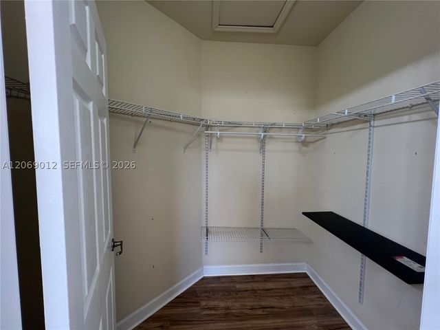 2410 NE 4th St, Homestead, FL 33033
