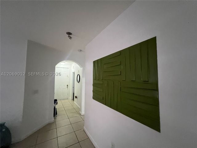 2410 NE 4th St, Homestead, FL 33033