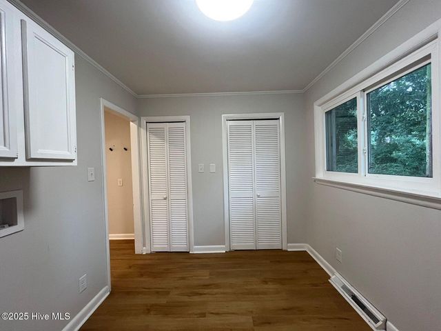 440 E Massachusetts Avenue, Southern Pines, NC 28387