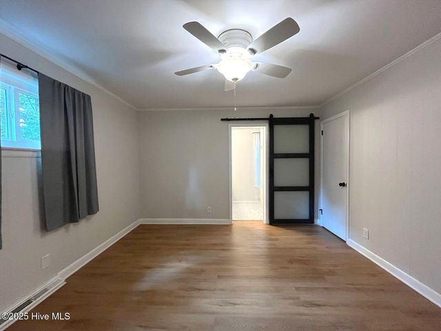 440 E Massachusetts Avenue, Southern Pines, NC 28387