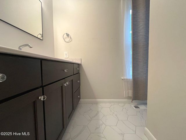 440 E Massachusetts Avenue, Southern Pines, NC 28387