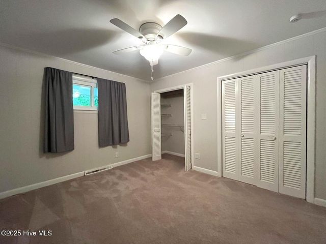 440 E Massachusetts Avenue, Southern Pines, NC 28387