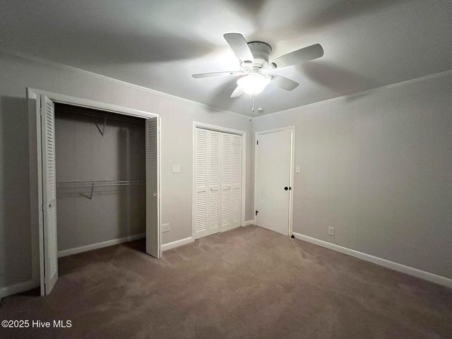 440 E Massachusetts Avenue, Southern Pines, NC 28387