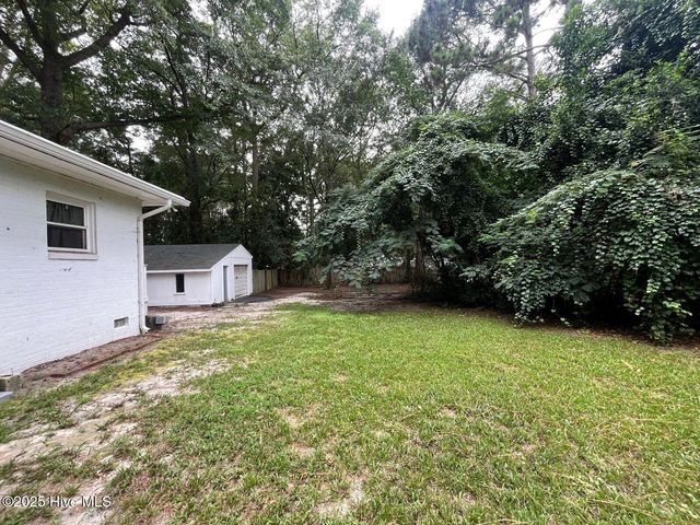 440 E Massachusetts Avenue, Southern Pines, NC 28387