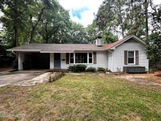 440 E Massachusetts Avenue, Southern Pines, NC 28387
