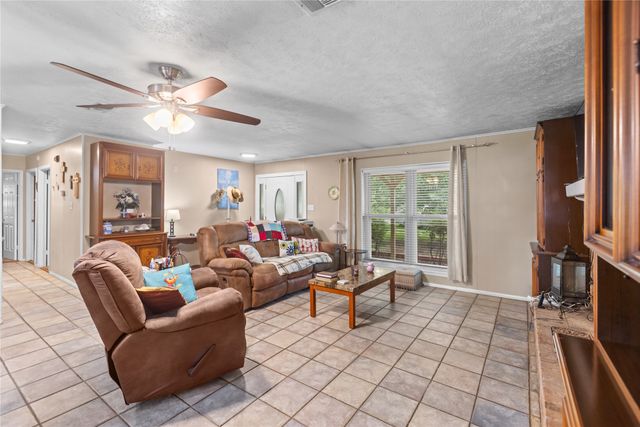 1101 14th Street, Honey Grove, TX 75446
