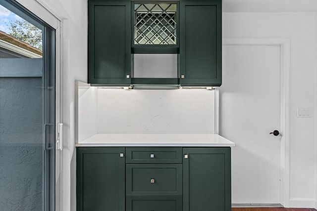 2431 SW Brookwood Lane, Palm City, FL 34990