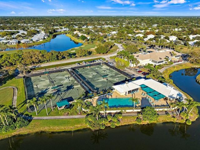 2431 SW Brookwood Lane, Palm City, FL 34990