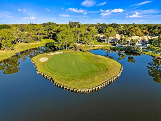 2431 SW Brookwood Lane, Palm City, FL 34990