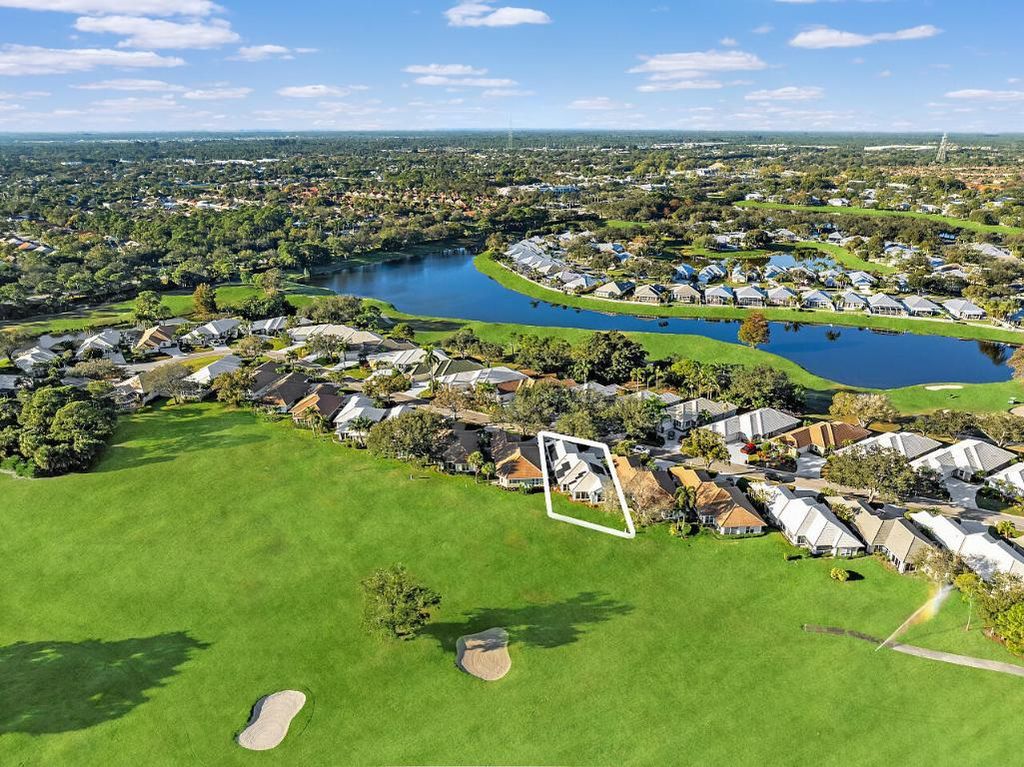 2431 SW Brookwood Lane, Palm City, FL 34990