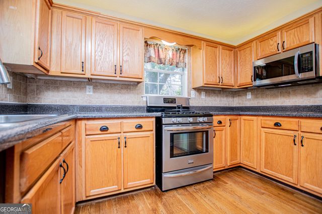 20 River Oak Court, Temple, GA 30179