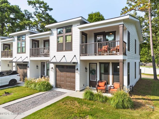 1906 Seacottage Way 8, Wilmington, NC 28403