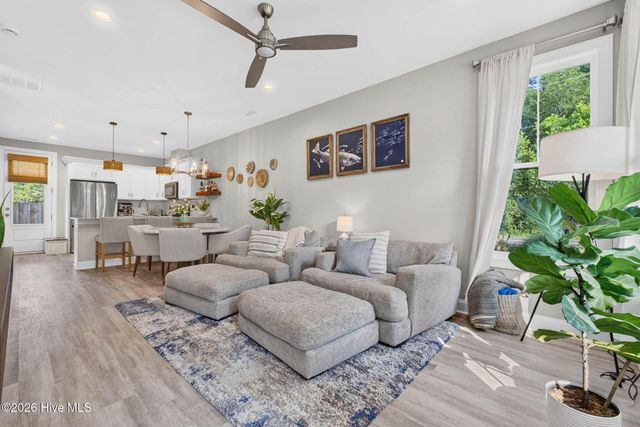 1906 Seacottage Way 8, Wilmington, NC 28403