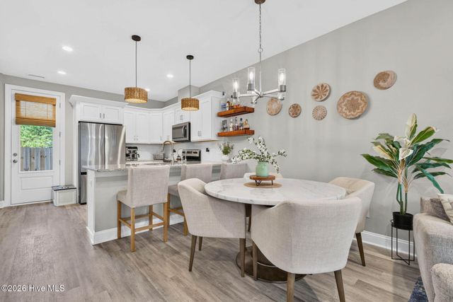 1906 Seacottage Way 8, Wilmington, NC 28403