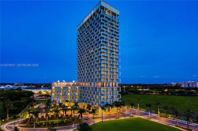 2000 Metropica Way 417, Sunrise, FL 33323